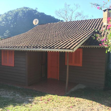 ヴィスコンデ・デ・マウアー Casa Sossego Da Montanhaヴィラ エクステリア 写真
